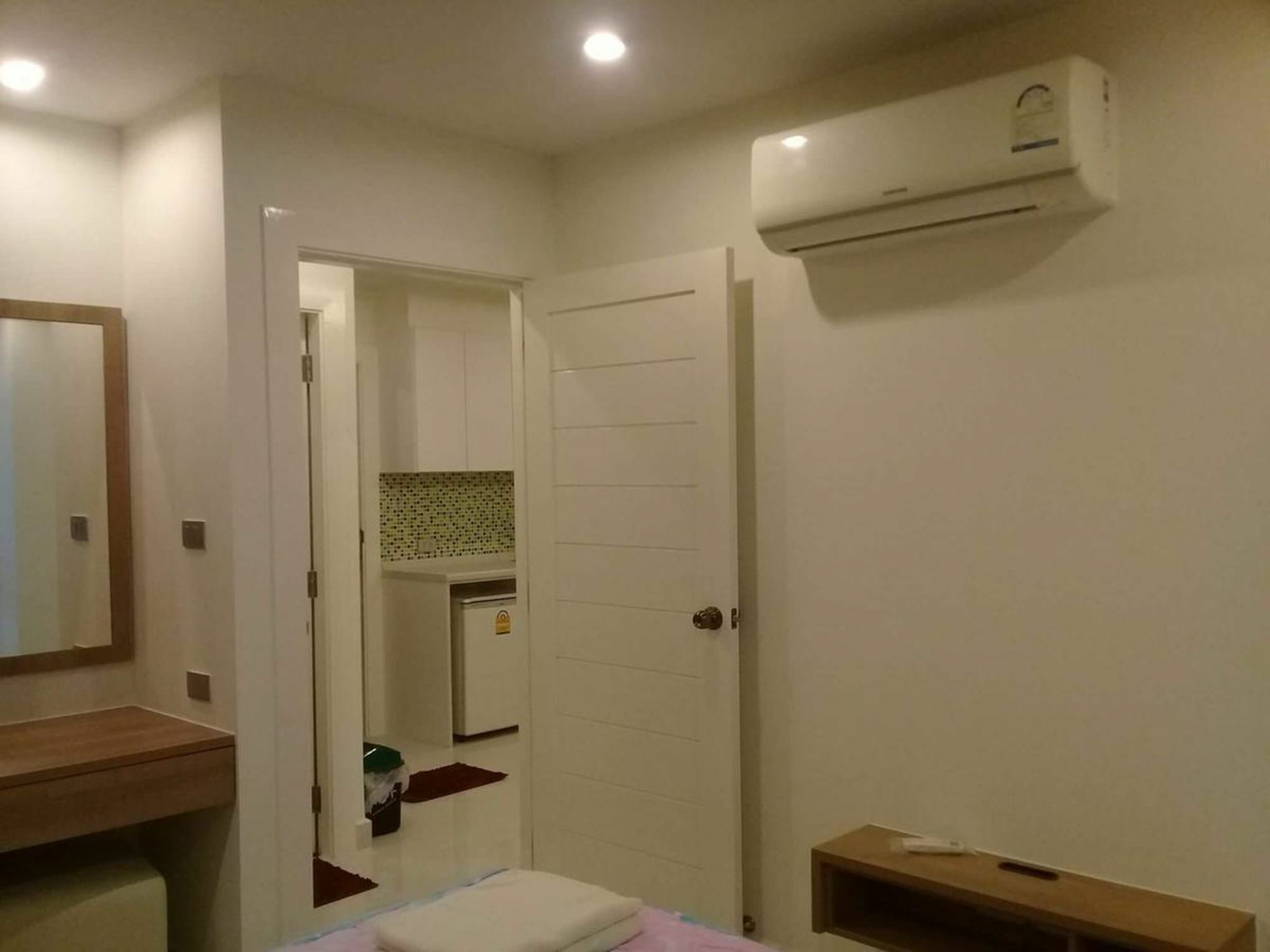 Amazon Residence Condo By Wannapa Ban Nong Tabaek Exterior photo